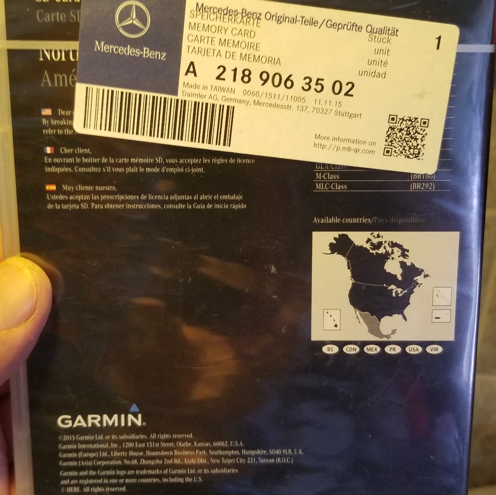 Benz GPS - Picture 2 of 3